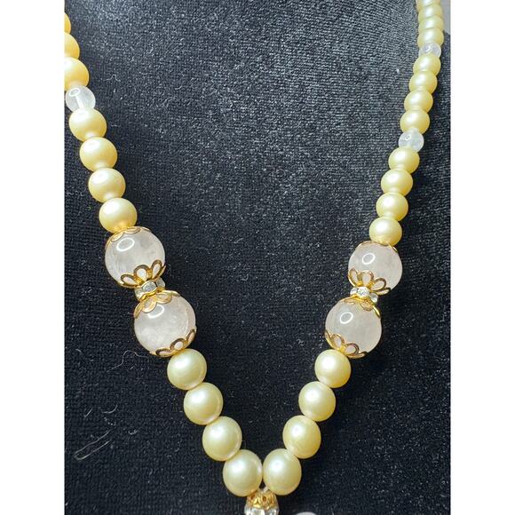 Vintage Rose Quartz Butterfly And Ivory Pearls Necklace - Picture 3 of 5